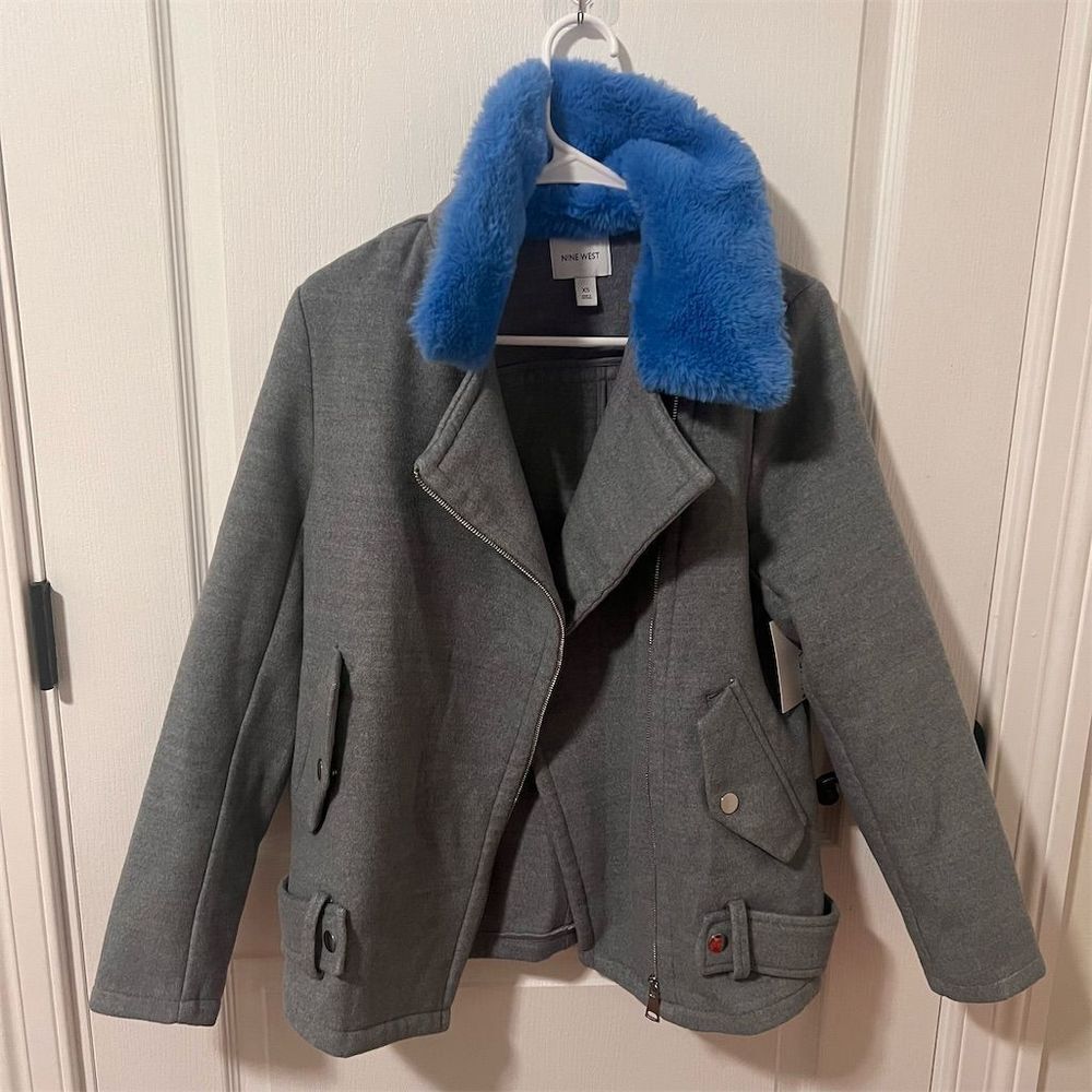 Nine West Women's Gray Moto Jacket‎ Size XS with Blue Faux Fur Collar NWT